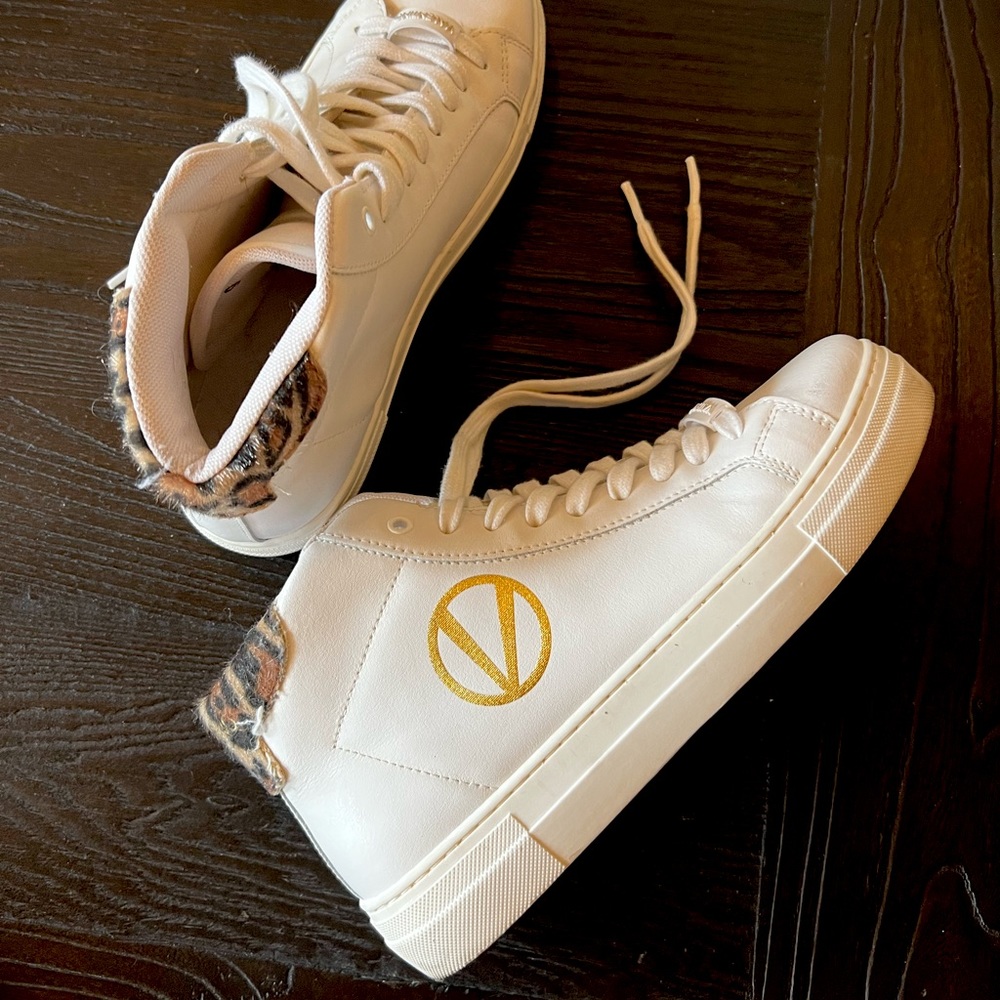 Valentino High-Top sneakers